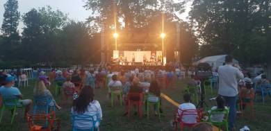 Scrisoare deschisă a managerilor de teatre prin care solicită modificarea normelor referitoare la desfășurarea evenimentelor culturale în aer liber